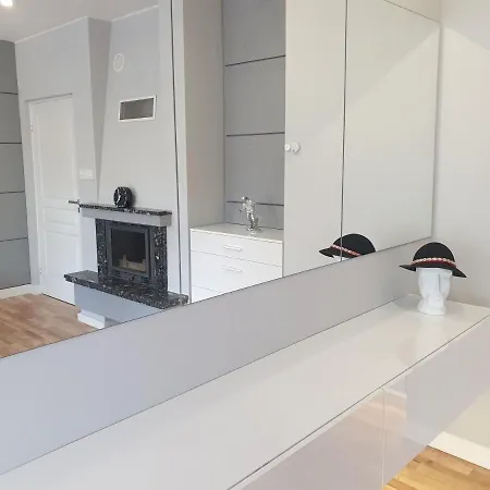 Apartament Szymoszkowa *